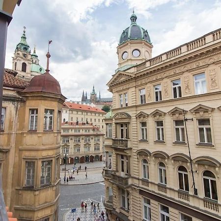 Charles Bridge Tower / Prague Castle View Apartment Bagian luar foto